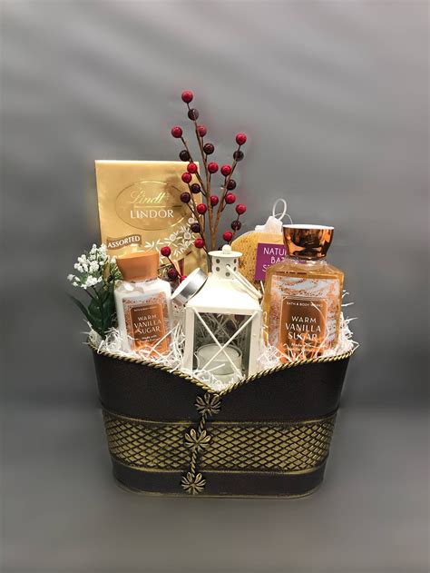 bath and body works gift baskets